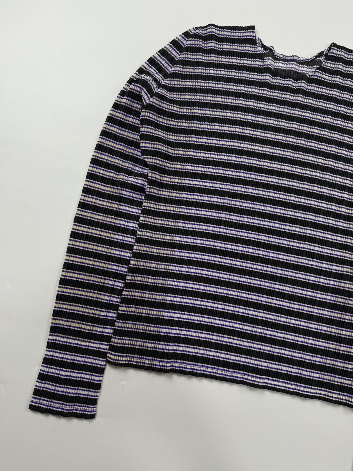 Pleats Please Issey Miyake Issey Miyake Pleats Please Pleated Long Sleeve Size M / US 6-8 / IT 42-44 - 3 Thumbnail