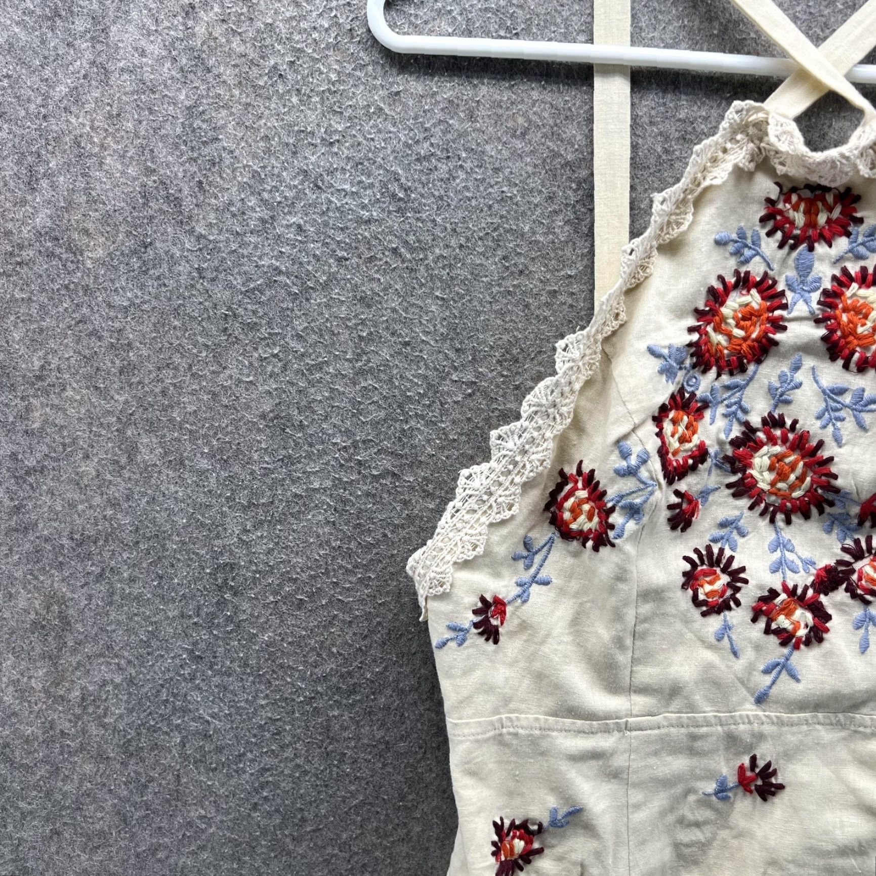 Free People Free People Dress Womens 4 White Floral Embroidered Halter Knee Length Sundress Size S / US 4 / IT 40 - 7 Thumbnail