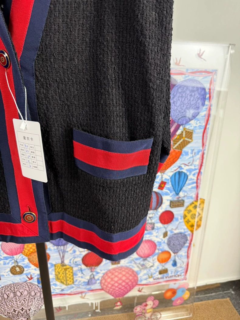 Gucci Gucci Classic red and blue cardigan coat Size S / US 4 / IT 40 - 5 Thumbnail