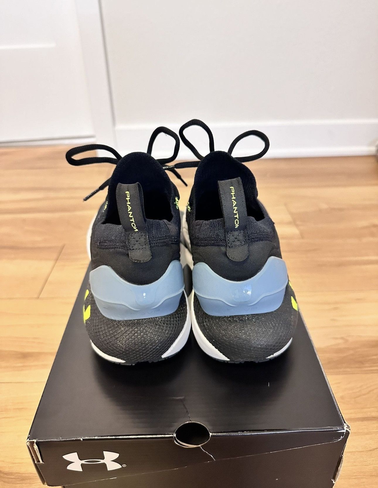 Under Armour MEN’S UNDER ARMOUR “HOVR PHANTOM 2” SNEAKER Size US 10 / EU 43 - 3 Thumbnail