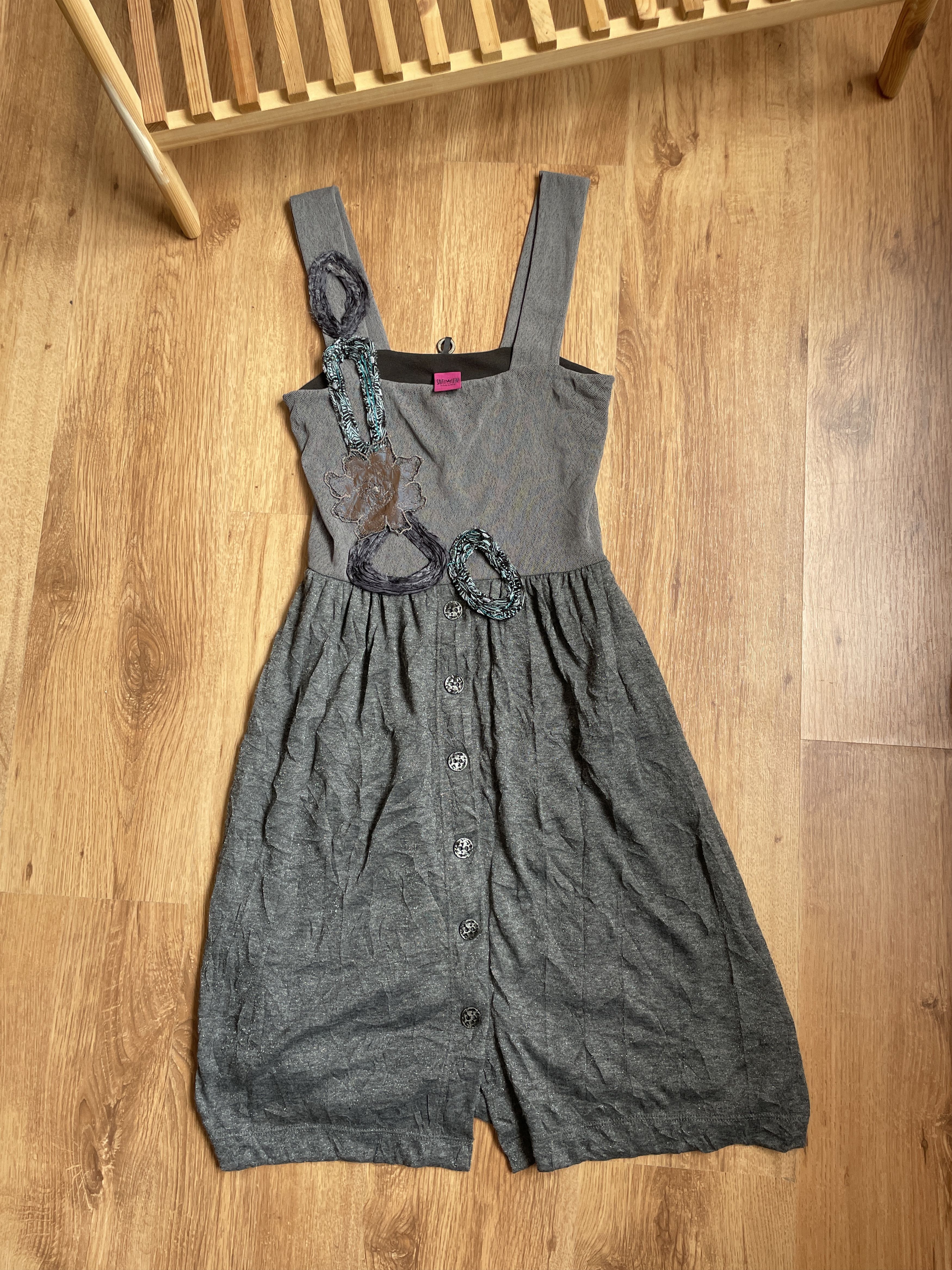 Other Save the Queen Mesh Jersey Floral Applique Midi Dress Size XL / US 12-14 / IT 48-50 - 2 Thumbnail