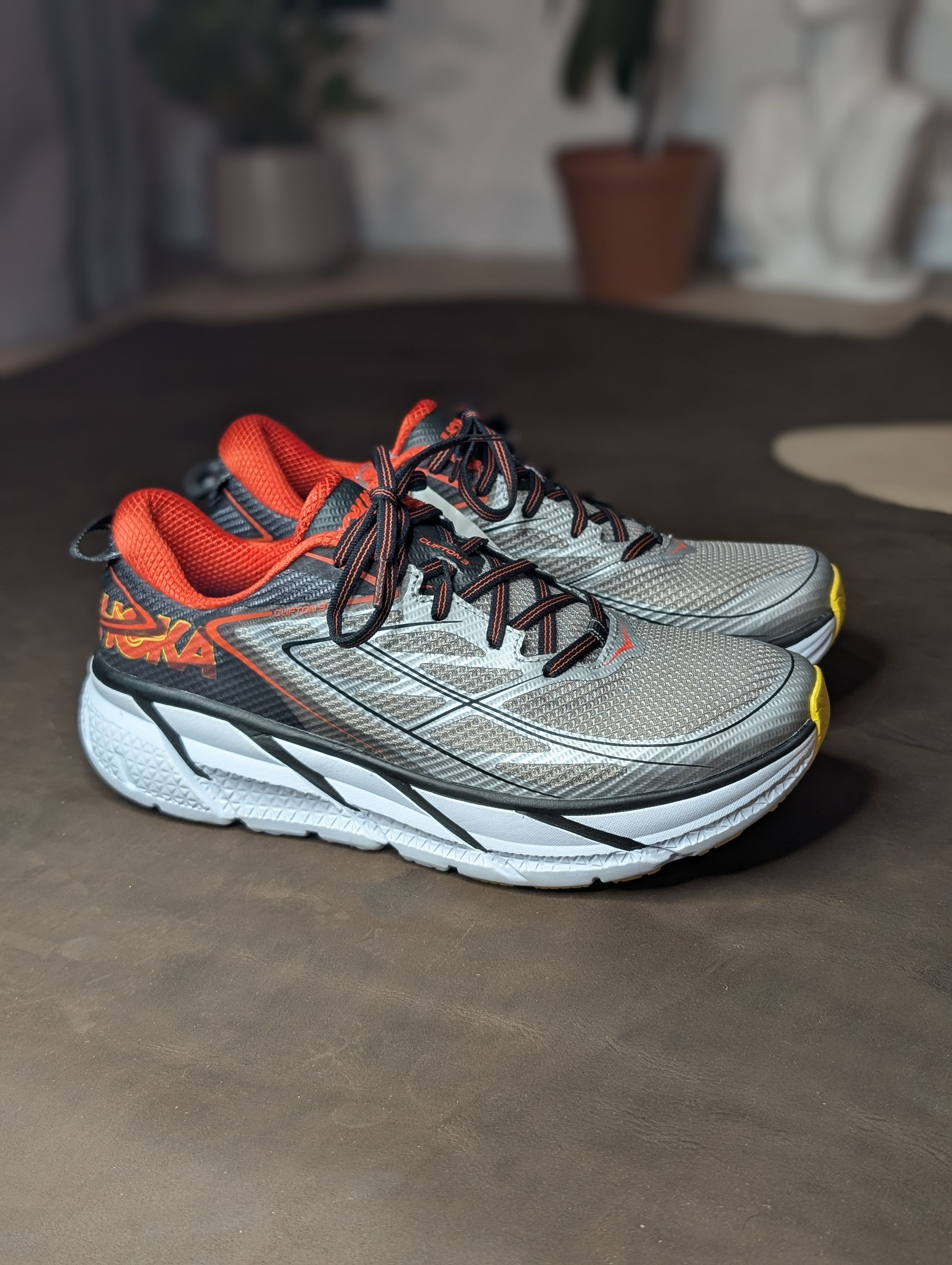 Hoka clifton 3 on sale