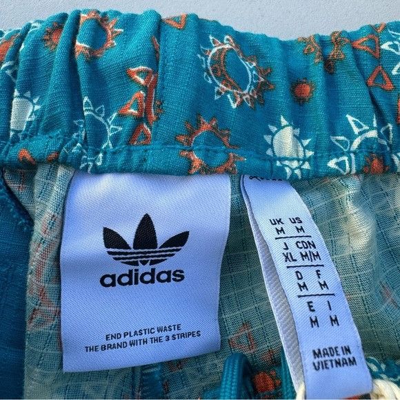 Adidas × Designer NWT ADIDAS ADVENTURE NATURE AWAKENING ALLOVER PRINT PANTS M Size US 30 / EU 46 - 5 Thumbnail