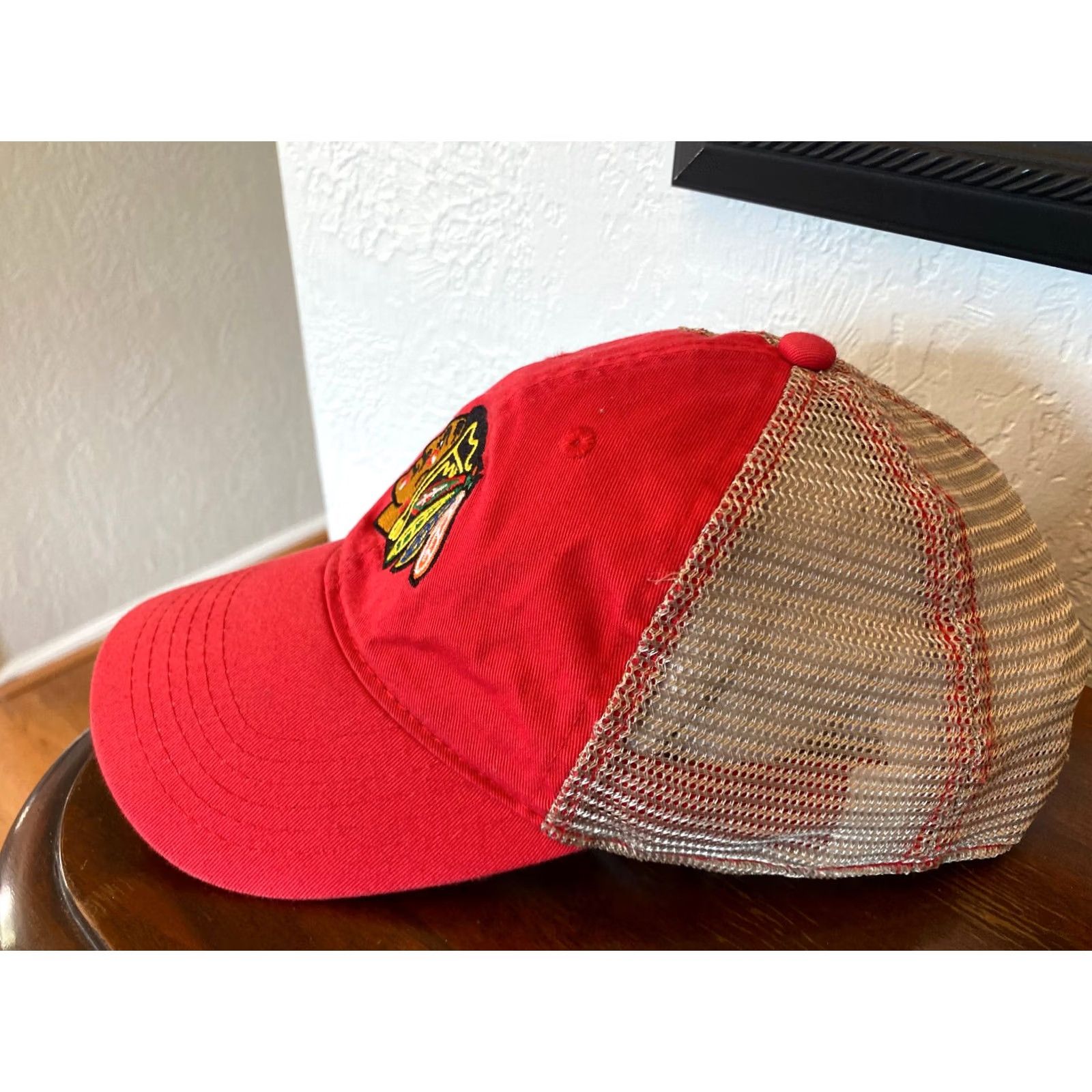 Reebok Chicago Blackhawks Trucker Strapback Hat Mens White NWT TOEWS Baseball Cap Reebok Java Size ONE SIZE - 3 Thumbnail