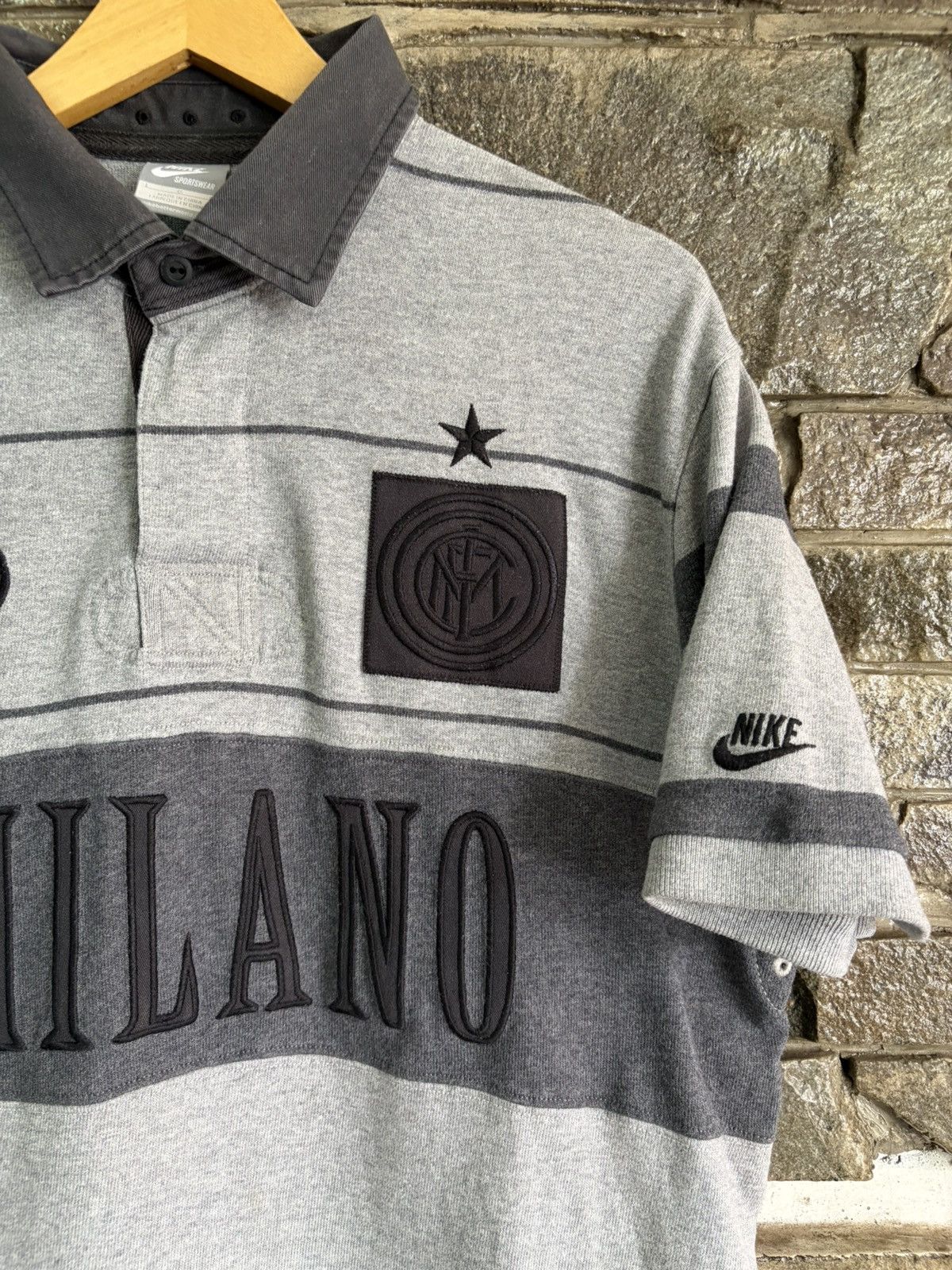 Nike Vintage Y2k Nike Inter Milan 08 Polo Milano Embroidery Logo Size US L / EU 52-54 / 3 - 6 Thumbnail