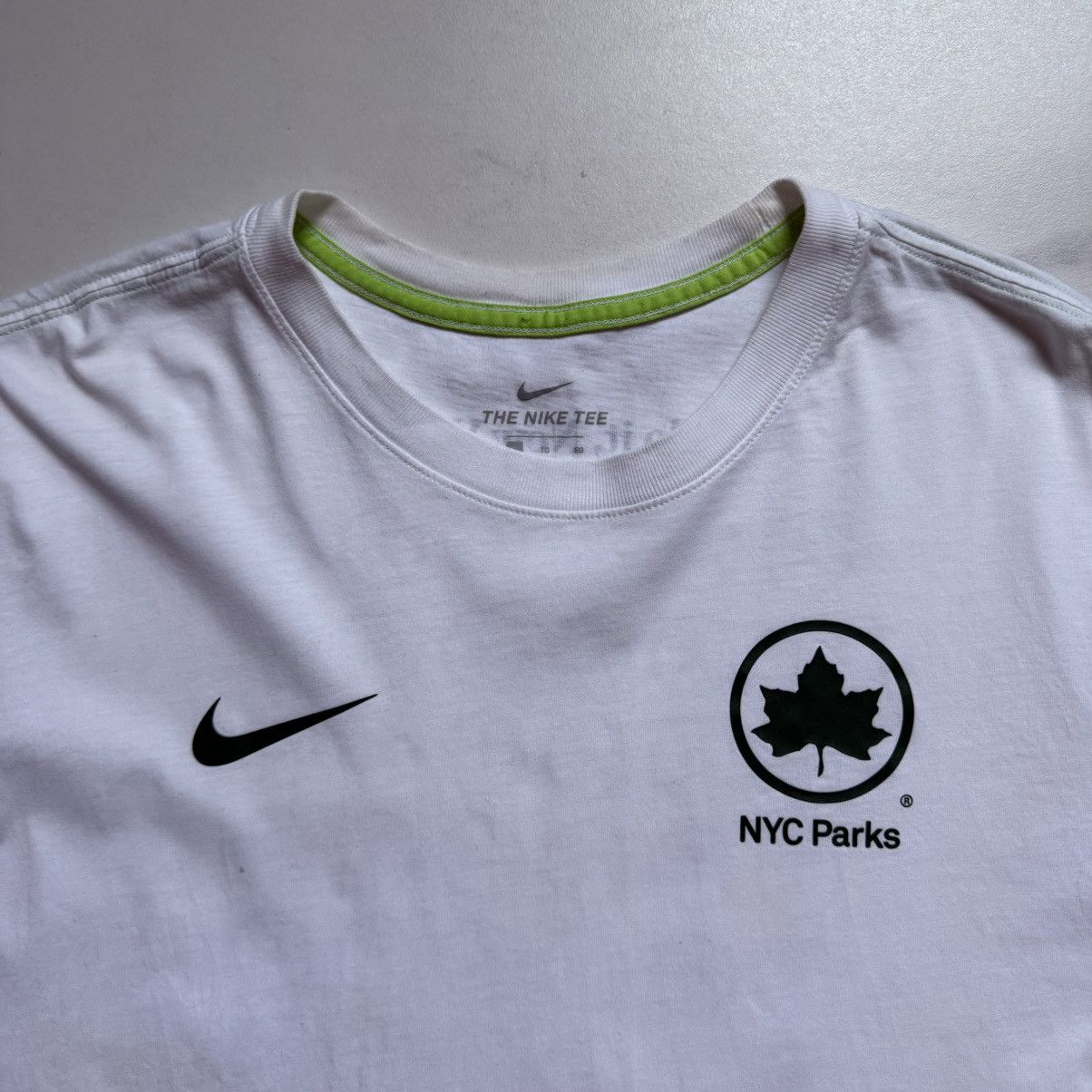 Nike Nike x NYC Parks White T-Shirt Size US XL / EU 56 / 4 - 5 Thumbnail
