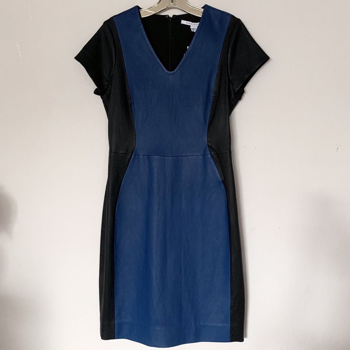 Diane von Furstenberg DVFnAll leather body dress $1100 retail Size M / US 6-8 / IT 42-44 - 2 Thumbnail