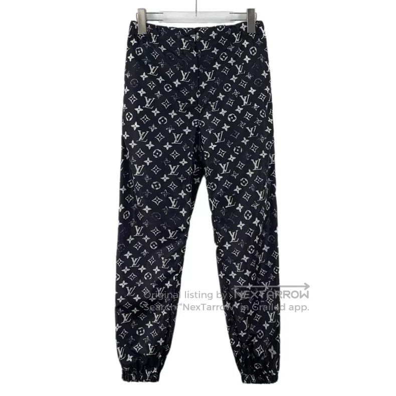 Louis Vuitton Louis Vuitton Black logo presbyopic full print corset casu Size US 36 / EU 52 - 1 Thumbnail