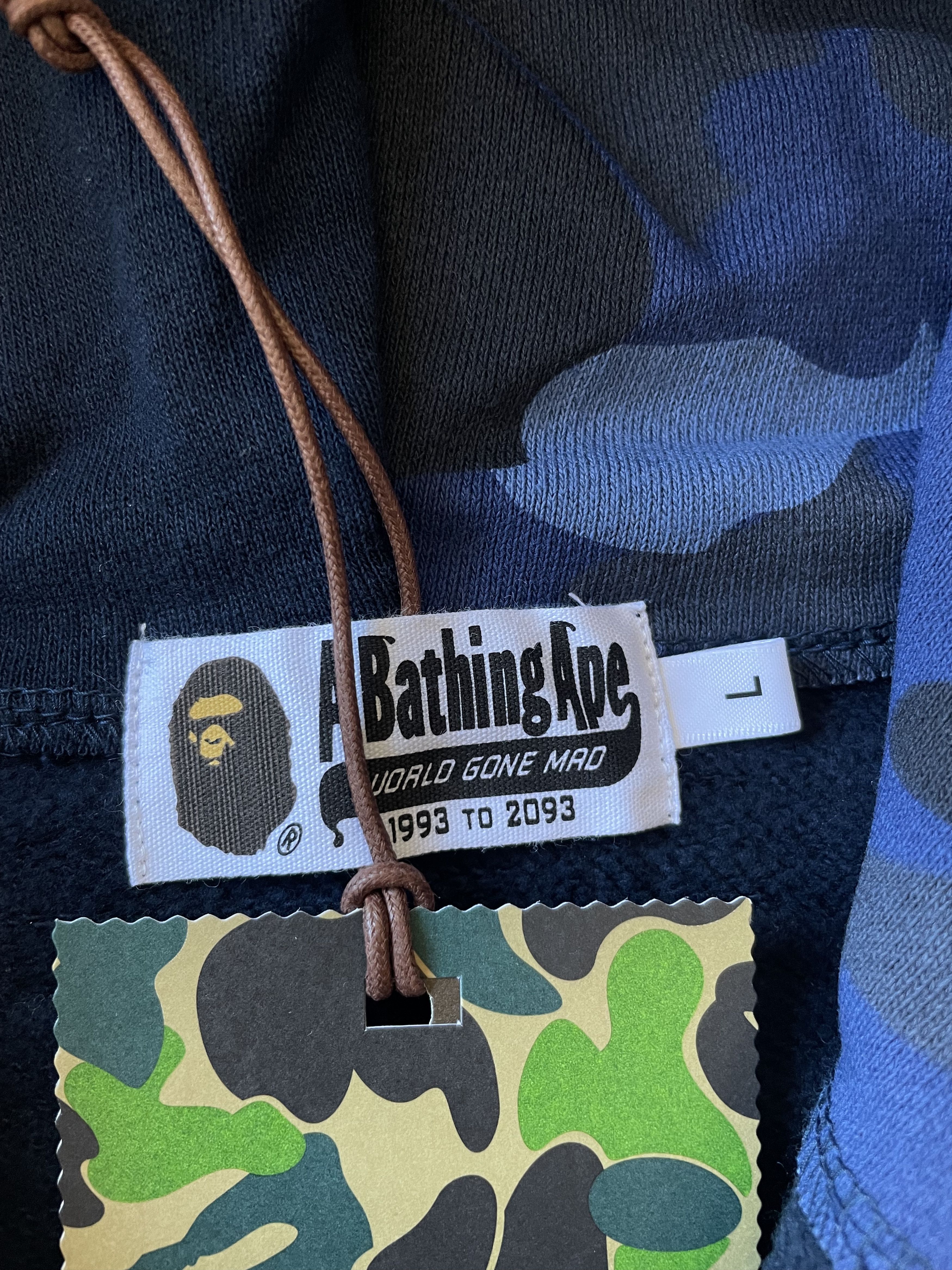 Bape COLOR CAMO SHARK FULL ZIP HOODIE SS23 Size US L / EU 52-54 / 3 - 6 Thumbnail