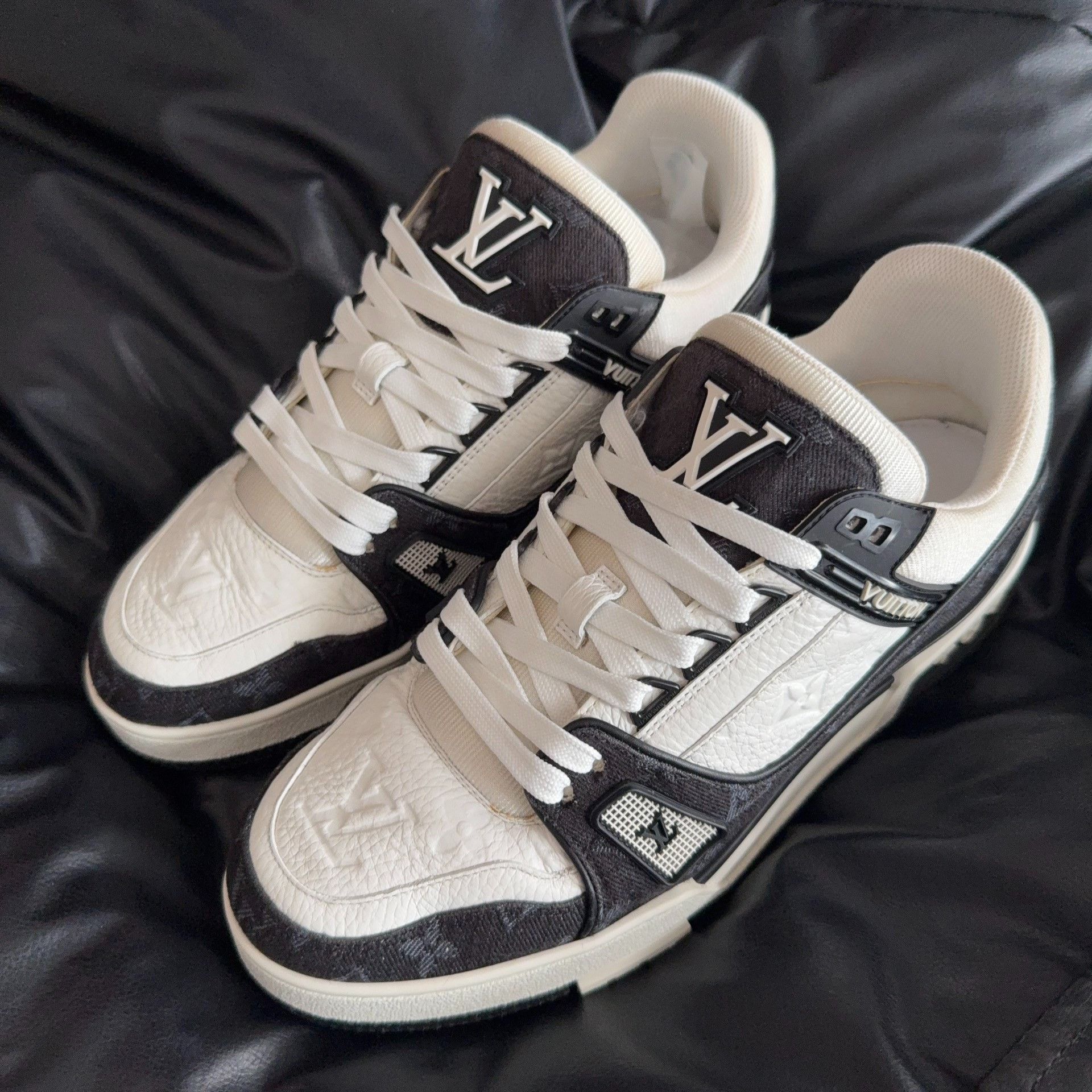Louis Vuitton Louis Vuitton Training Denim Black Lowtop Sneakers Women Size US 9 / IT 39 - 1 Thumbnail
