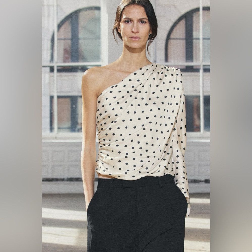 Zara NWT ZARA ASYMMETRIC SHOULDER PAD TOP ZW COLLECTION L Size L / US 10 / IT 46 - 6 Thumbnail