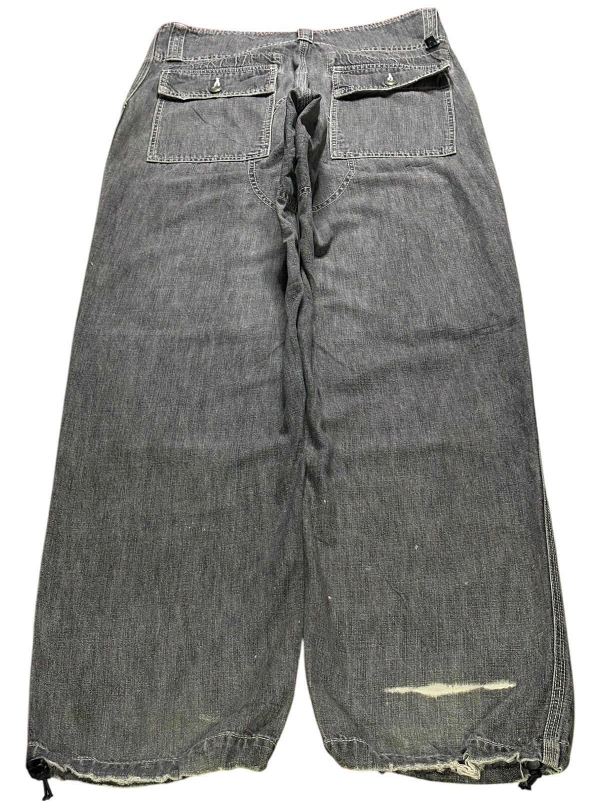 Japanese Brand × Rocawear Vintage Japanese Brand Tactical Cargo Acid Mud Wash Jeans Size US 29 - 2 Thumbnail