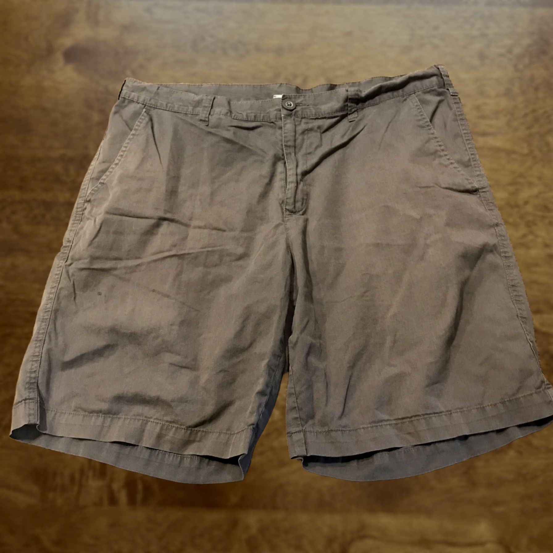 Vintage Columbia Mens Gray Cotton Shorts 38 Regular Canvas Chino Pockets Casual Outdoor Vintage: No Size US 38 / EU 54 - 1 Thumbnail
