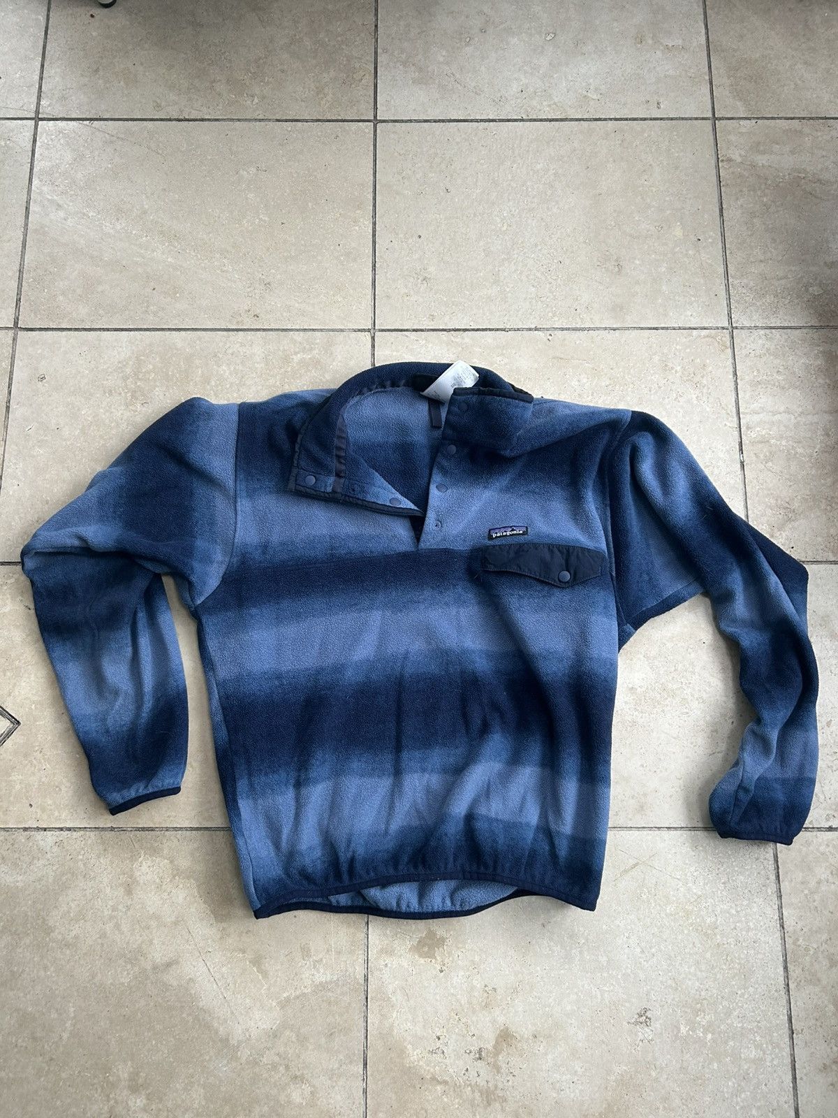 Patagonia Patagonia ombre blue vintage fleece Size US M / EU 48-50 / 2 - 1 Thumbnail