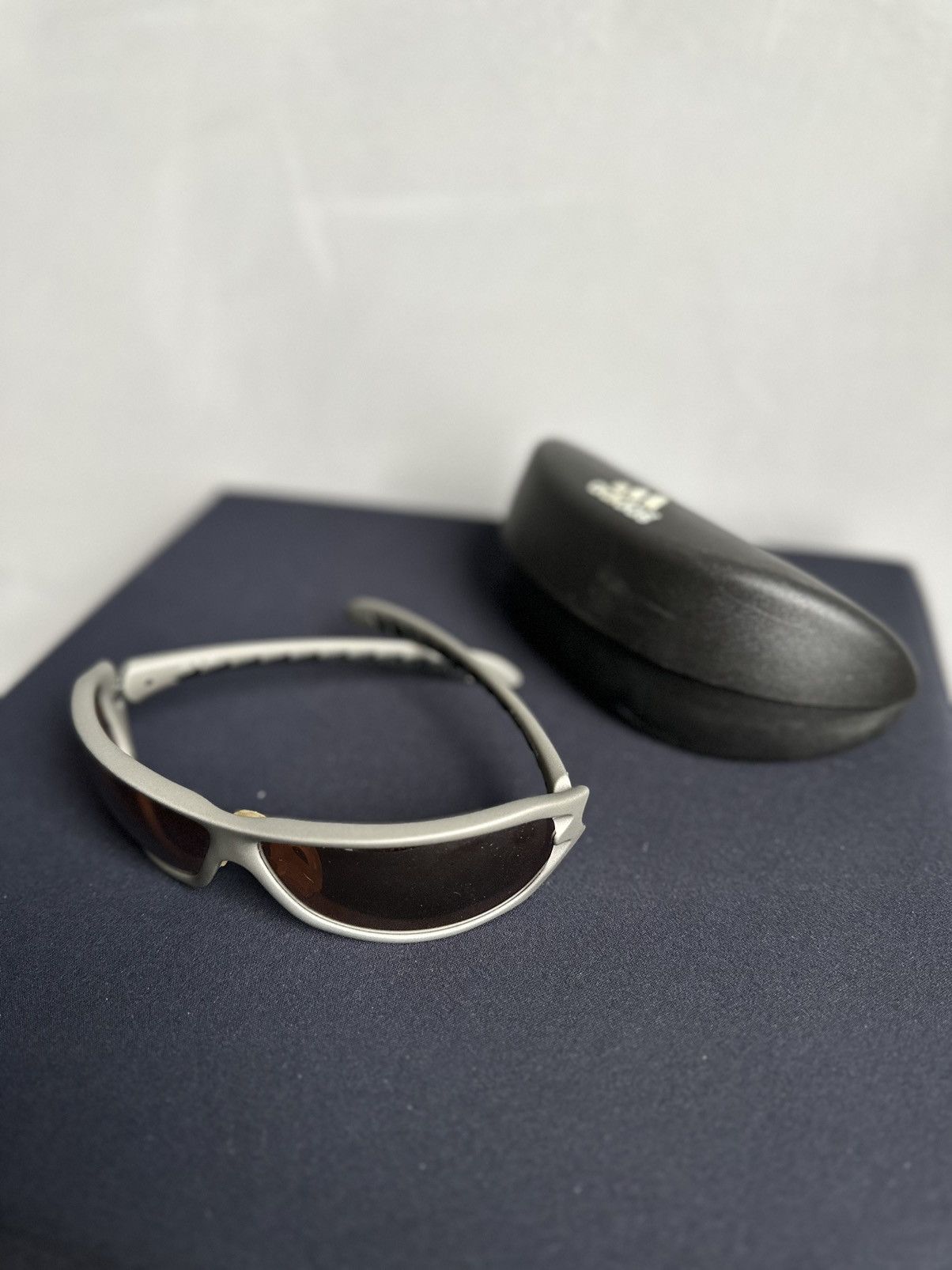 Adidas Wow 😻 Adidas Vintage Sun Glasses Oakley Style Gore Outdoor Size ONE SIZE - 16 Thumbnail