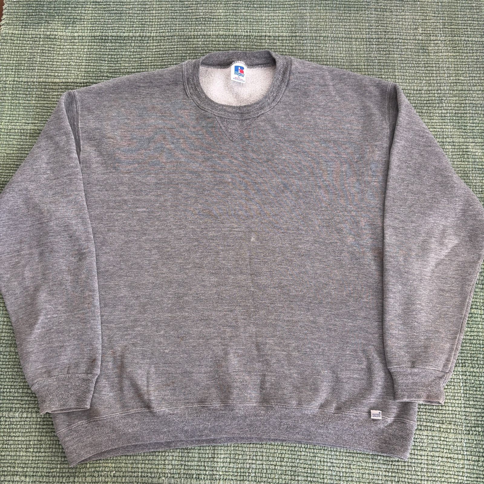 Russell Athletic × Vintage Vintage 1990s Gray Russell Athletic Blank Sweatshirt Size XL Size US XL / EU 56 / 4 - 1 Thumbnail