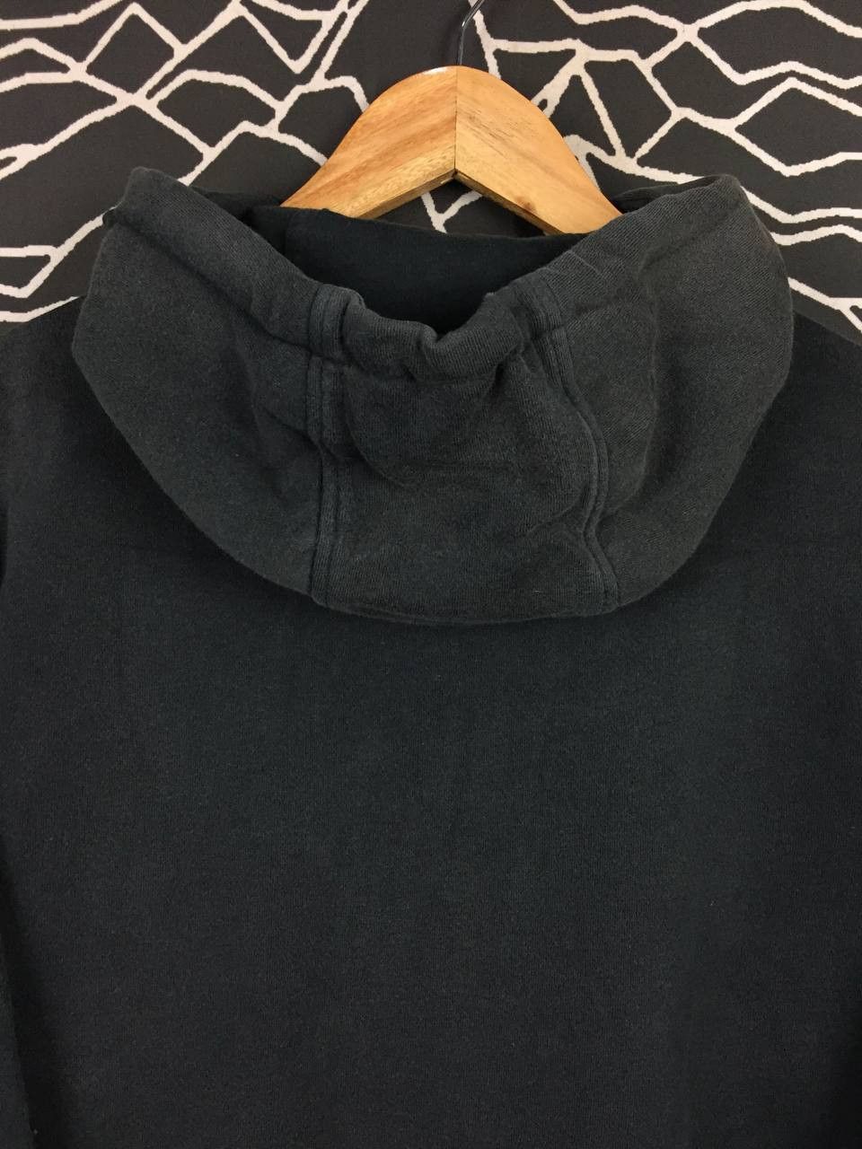 Burton Vtg Burton Snowboards Big Logo Pullover Hoodie Size US S / EU 44-46 / 1 - 10 Thumbnail