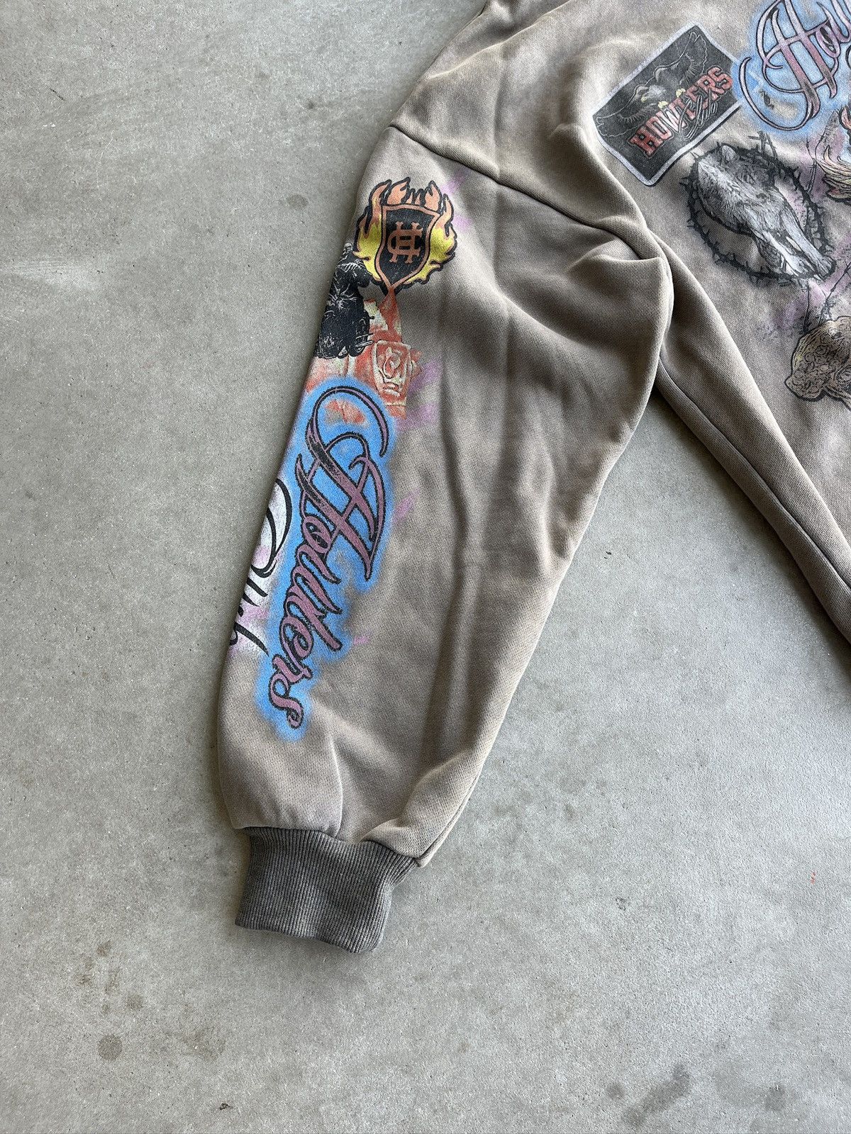 Other Howlers Club Faded Graphic Hoodie (unisex) Size US L / EU 52-54 / 3 - 13 Thumbnail