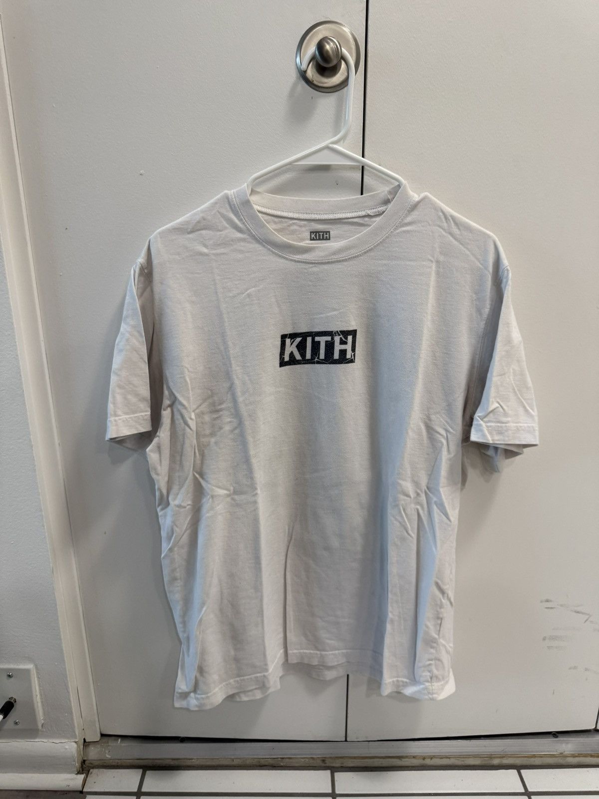 Kith Kith Fix the System Box Logo Tee T Shirt Size US S / EU 44-46 / 1 - 1 Thumbnail