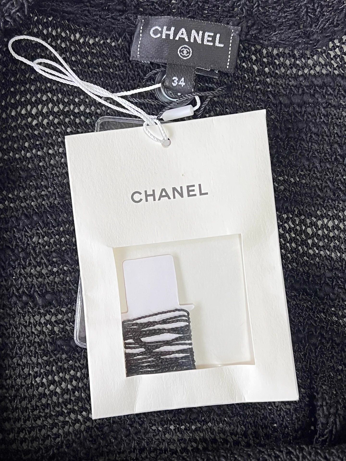 Chanel Chanel 25A Black Gold 34 Women's Knit Vest 3-layer Gold Trim Size XS / US 0-2 / IT 36-38 - 8 Thumbnail
