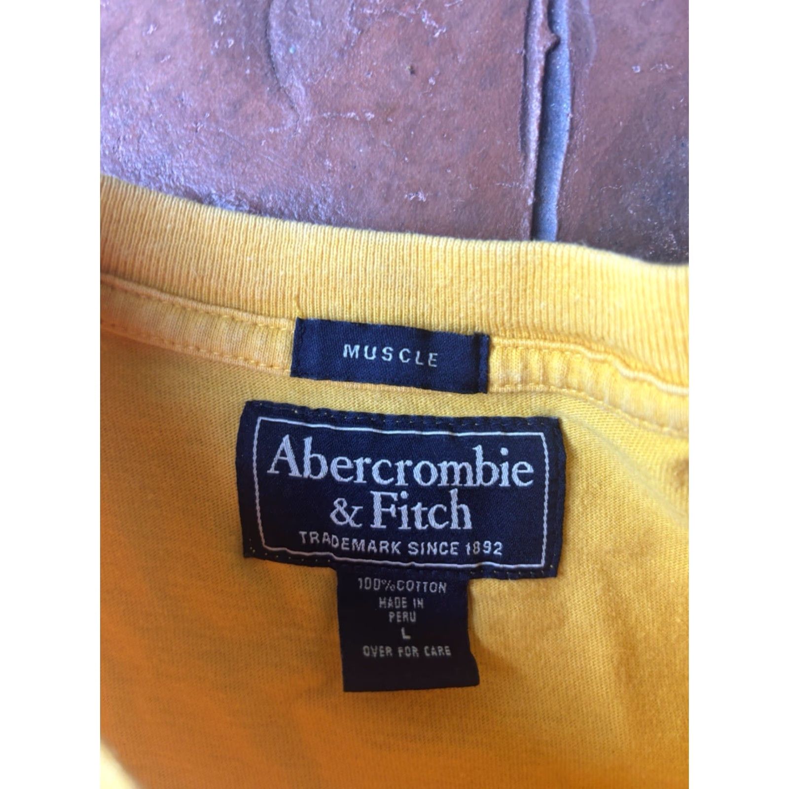 Abercrombie & Fitch VINTAGE Abercrombie & Fitch Muscle T-Shirt Mens Large Yellow Crew Neck Short Sleeve Logo Embroidered Swim Squad Y2K Outdoor Preppy Size US L / EU 52-54 / 3 - 2 Thumbnail