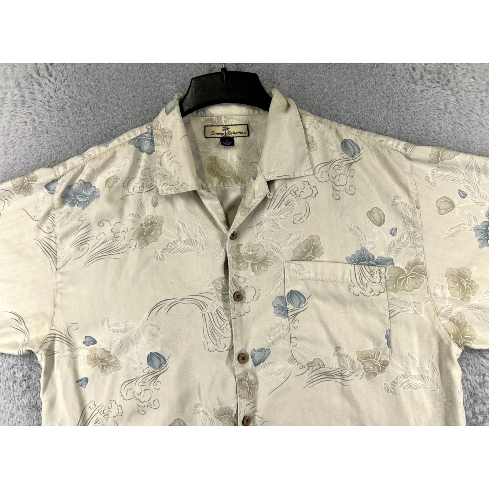 Tommy Bahama Tommy Bahama Shirt Men XL Ivory Floral 100% Silk Hawaiian Button-Up Short Sleeve Casual Beach Vacation Resort Mens Size US XL / EU 56 / 4 - 4 Thumbnail