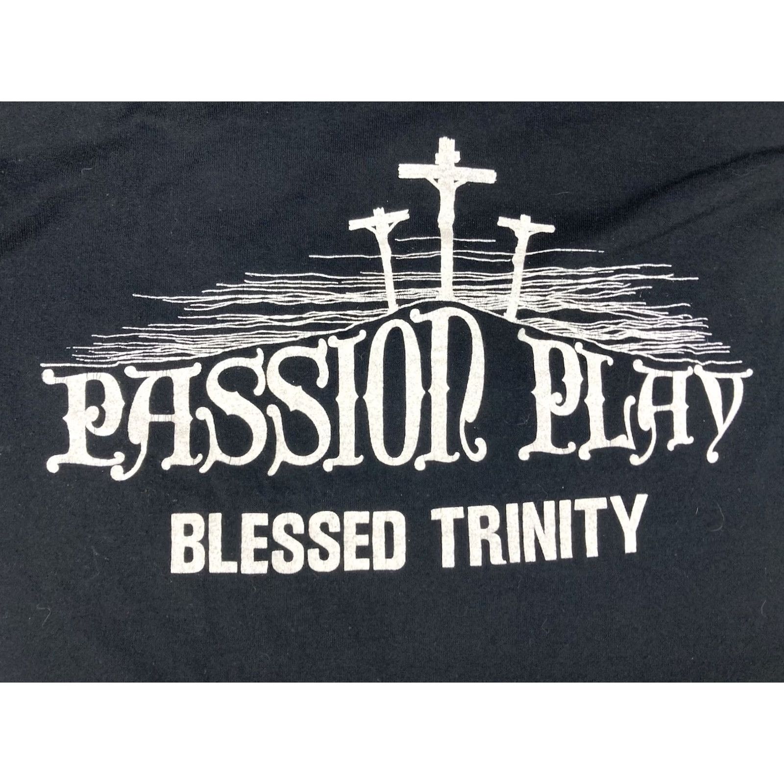 Vintage VINTAGE Sportswear T-Shirt Women Medium Black USA 80s Passion Play Blessed Trinity Graphic Crew Neck Short Sleeve Casual Sleeves 100% Cotton Womens Size M / US 6-8 / IT 42-44 - 2 Thumbnail