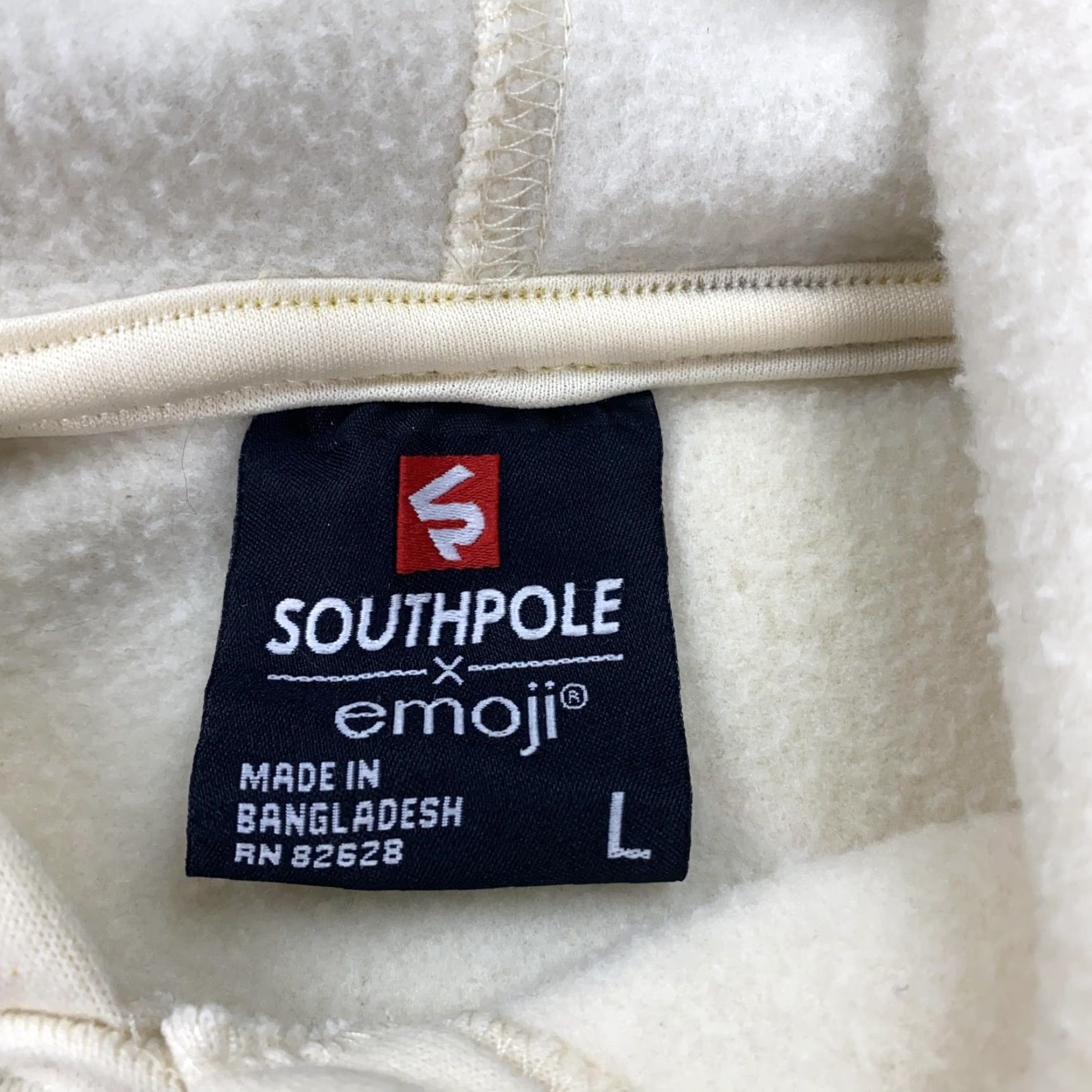 Southpole VINTAGE Southpole Hoodie Mens L Cream Good Vibes Emoji Devil Face Pullover Hooded Graphic Print Pockets 2K Size US L / EU 52-54 / 3 - 5 Thumbnail