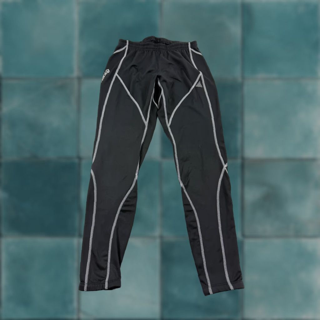 Vintage SportHill Pants Womens Medium Black DryLite Running Leggings Leggings Athletic Size 32" / US 10 / IT 46 - 1 Thumbnail