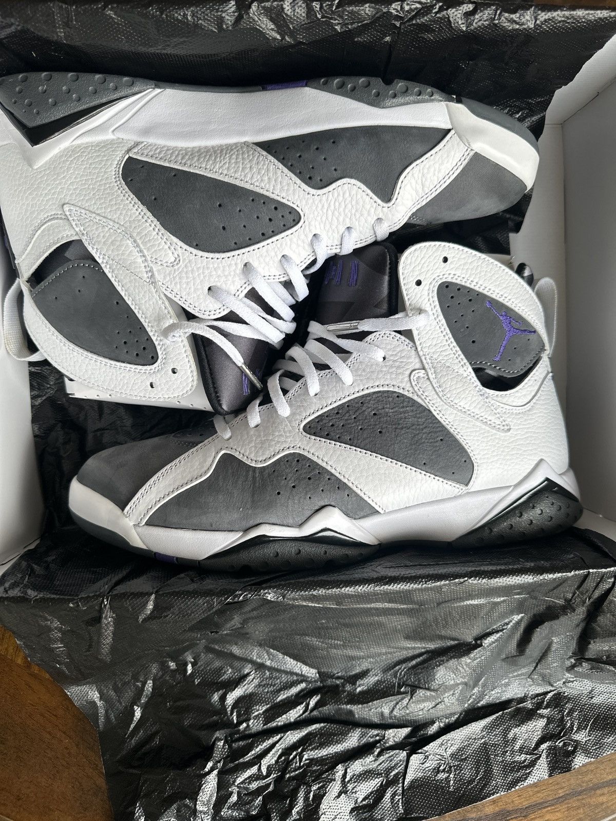 Jordan Brand Flint 7 Size US 10.5 / EU 43-44 - 1 Thumbnail