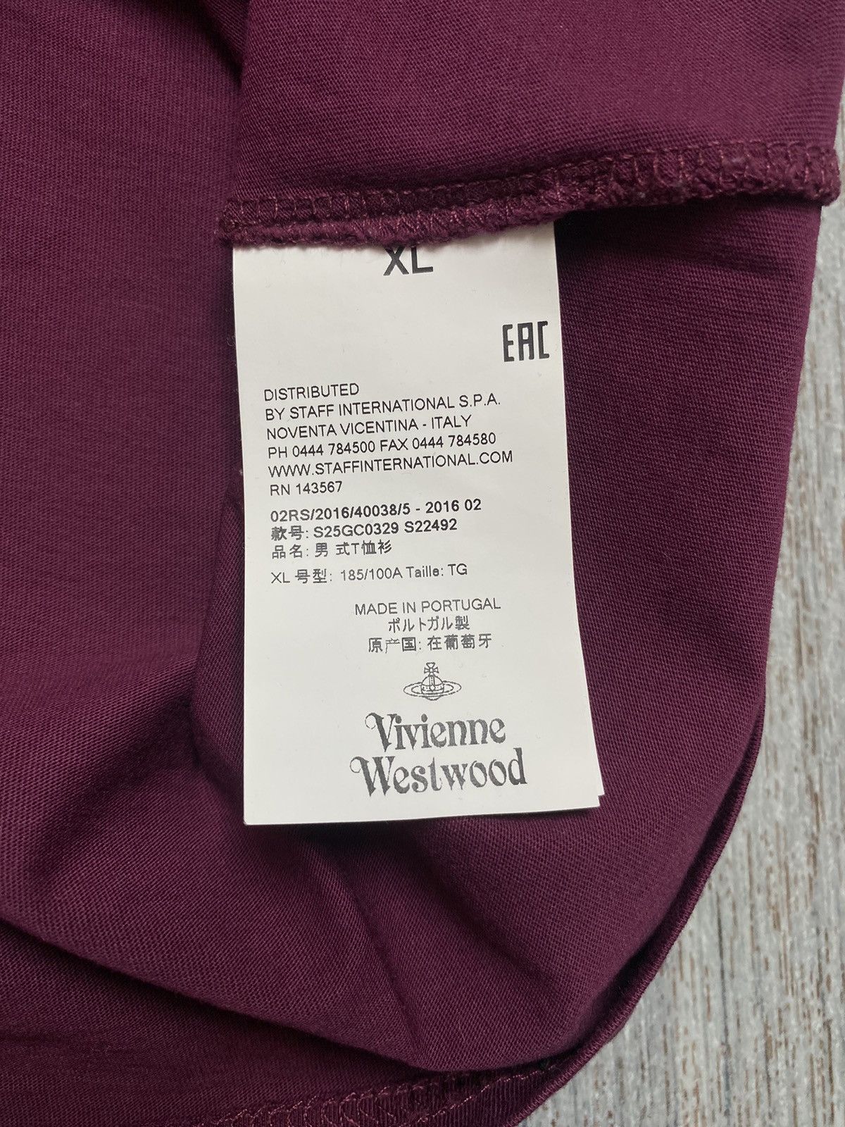 Vivienne Westwood Vivienne Westwood Basic Small Logo T-Shirt orb logo y2k Size US XL / EU 56 / 4 - 10 Thumbnail