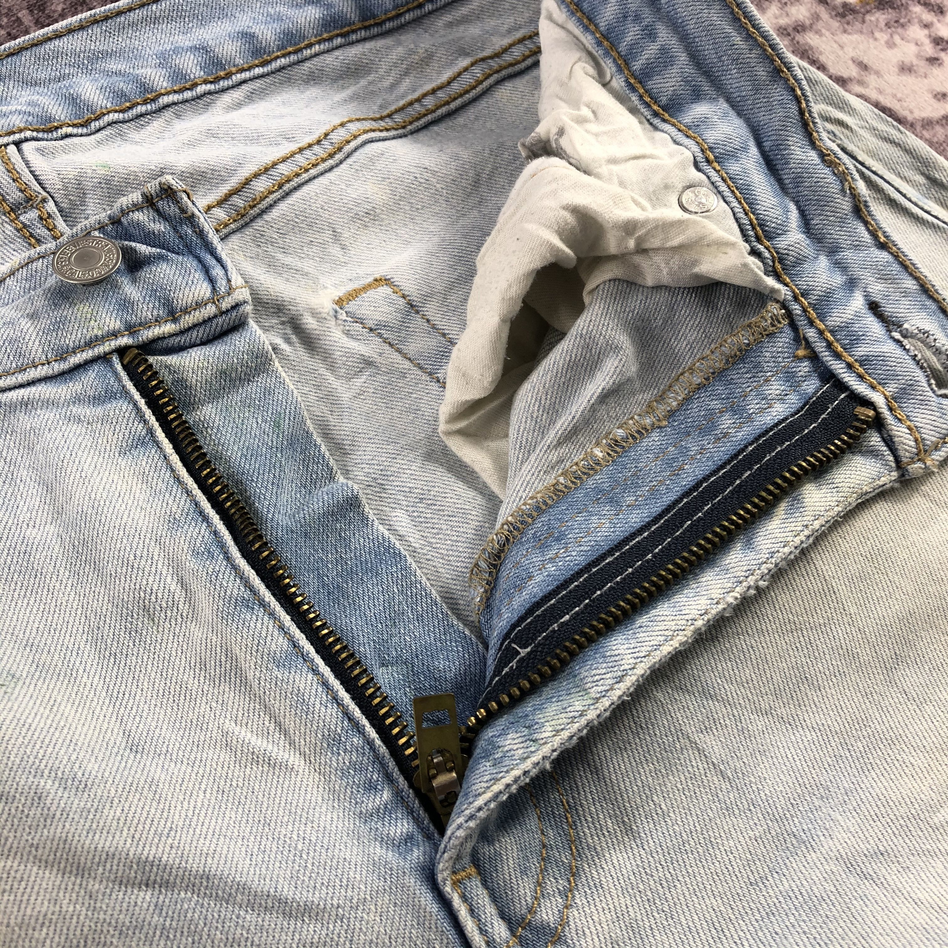 Levi's × Vintage Vintage Light Wash Levis 513 Jeans-JM3071 Size US 32 / EU 48 - 11 Thumbnail