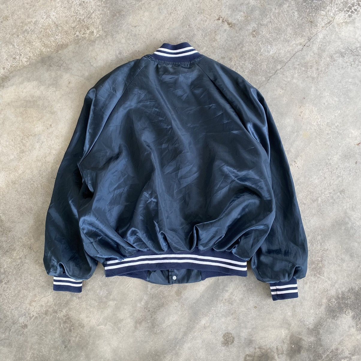 Auburn Sportswear × Vintage Vintage AUBURN Sportswear Satin Button Bomber Jacket Size US XXL / EU 58 / 5 - 3 Thumbnail