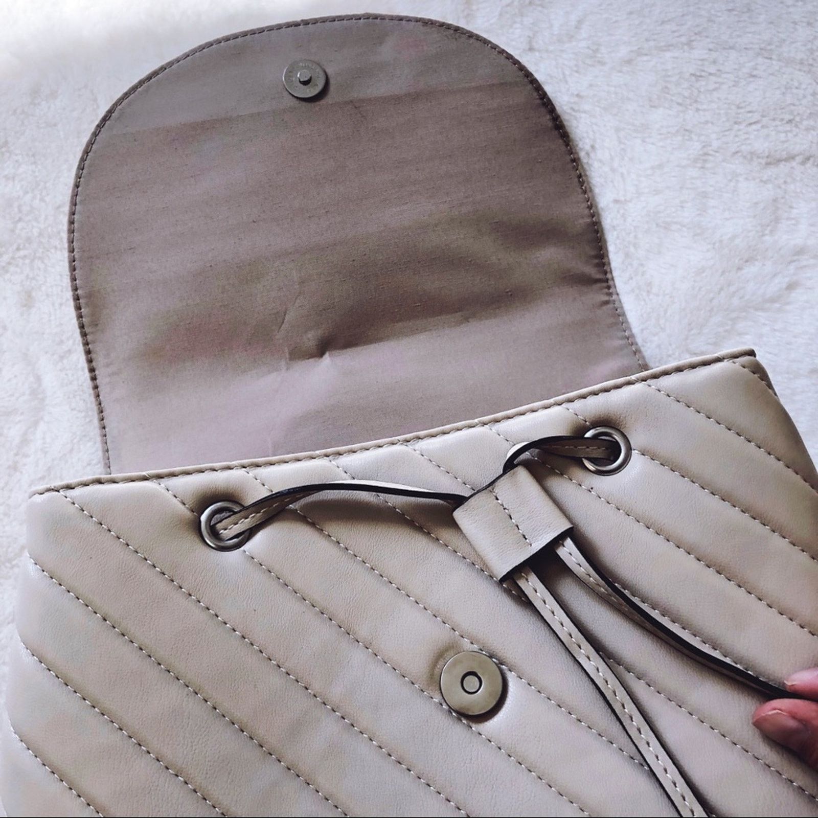 Other Sam Edelman Ivory Quilted Faux Leather Backpack Size ONE SIZE - 8 Thumbnail