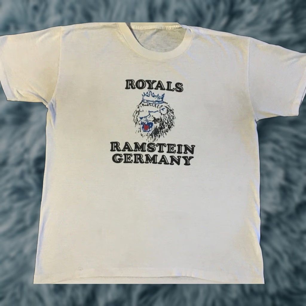 Vintage VINTAGE Ramstein Germany Air Base Faded Distress Shirt S Military School Grunge Size US S / EU 44-46 / 1 - 1 Thumbnail