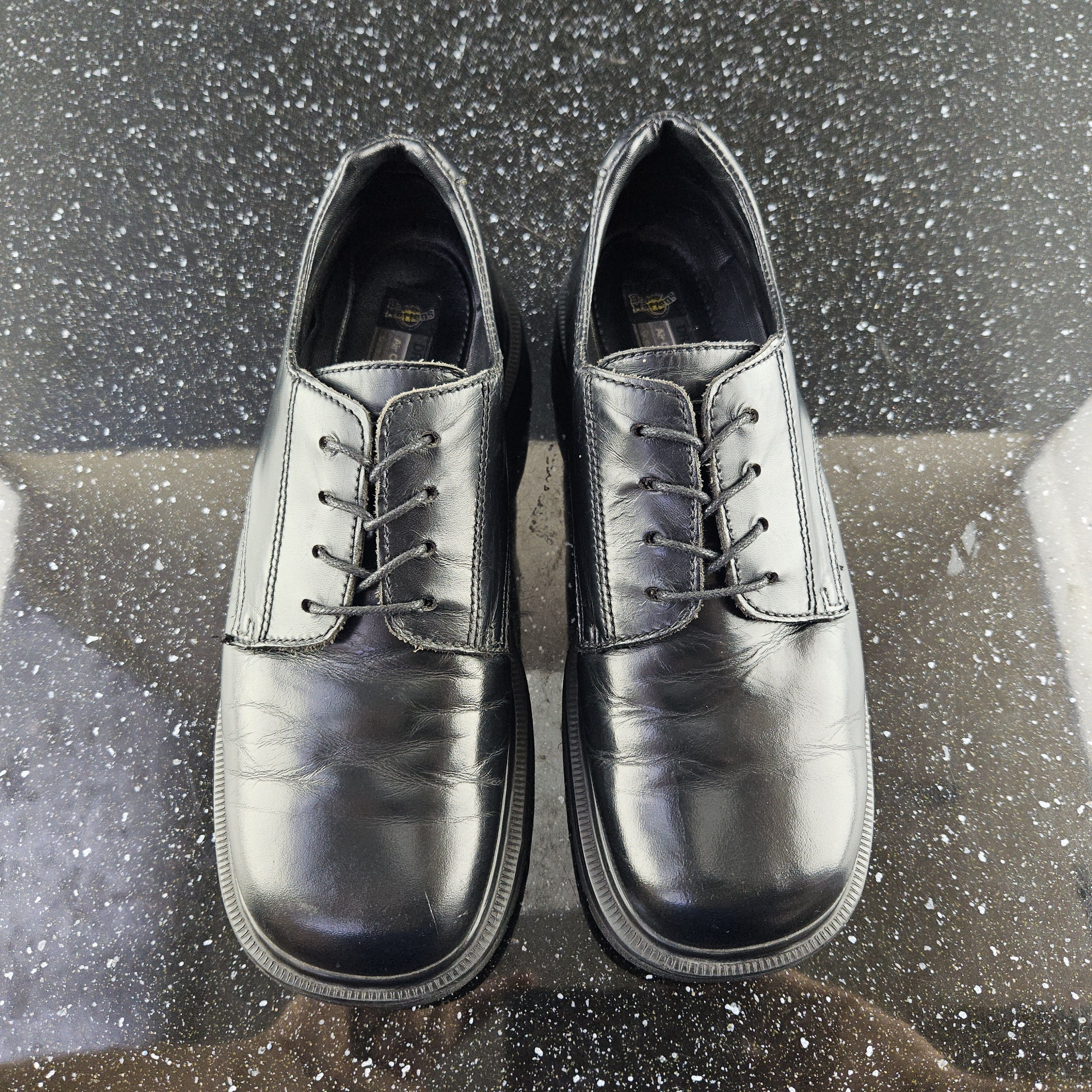 Dr. Martens Vintage Dr. Martens black leather shoes Size US 8 / EU 41 - 9 Thumbnail