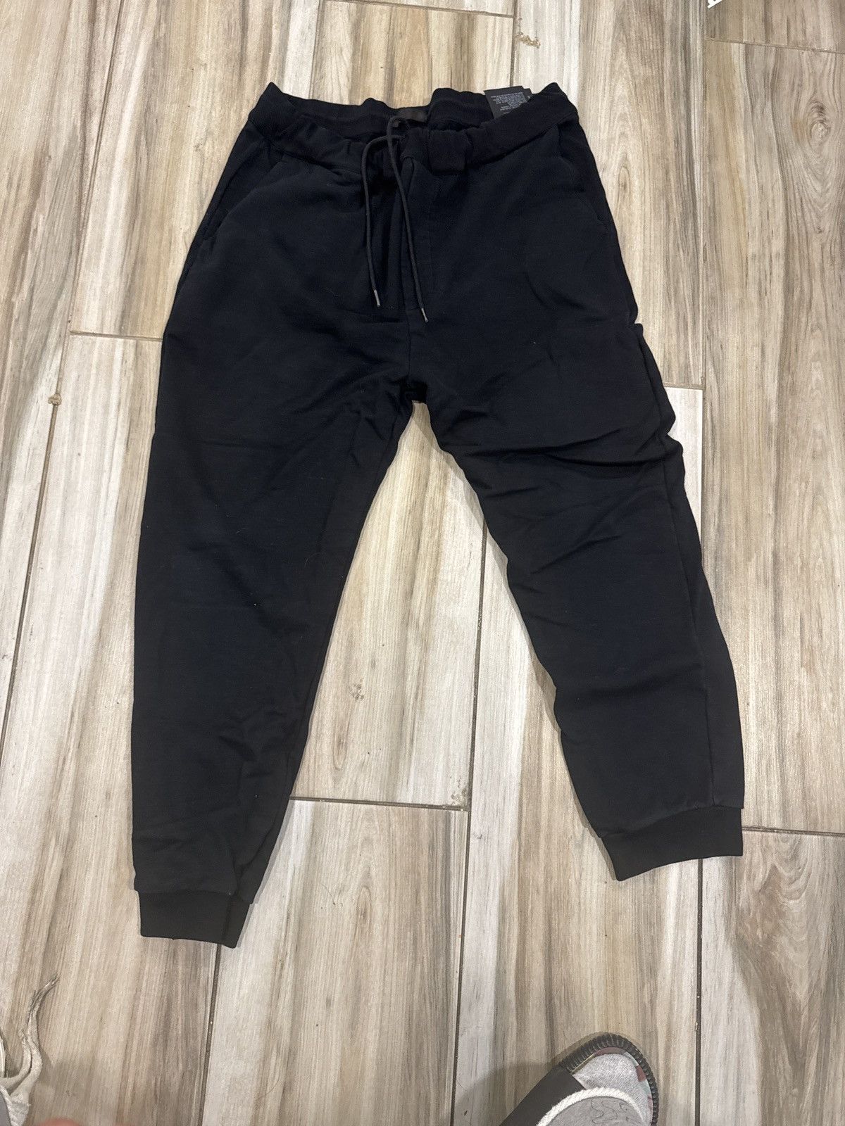 Prada prada jogger sweats Size US 36 / EU 52 - 2 Thumbnail