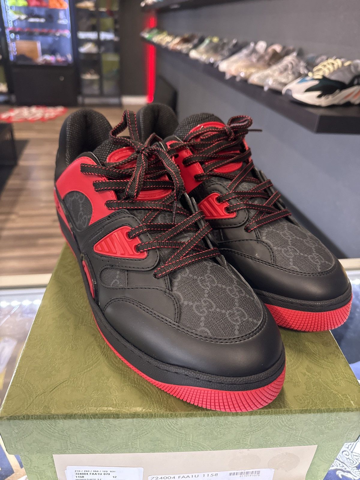 Gucci NEW AUTHENTIC GUCCI BASKET LOW "BLACK RED" Size US 13 / EU 46 - 7 Thumbnail