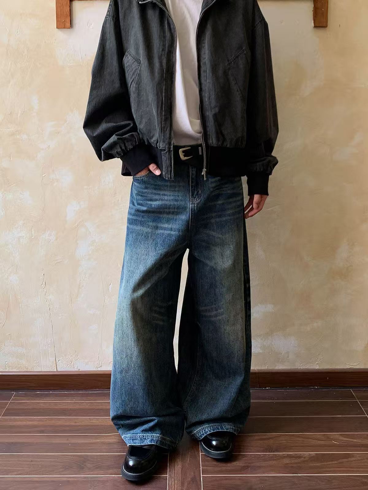 Vintage Blue casual distressed straight leg flared jeans Size US 32 / EU 48 - 1 Thumbnail
