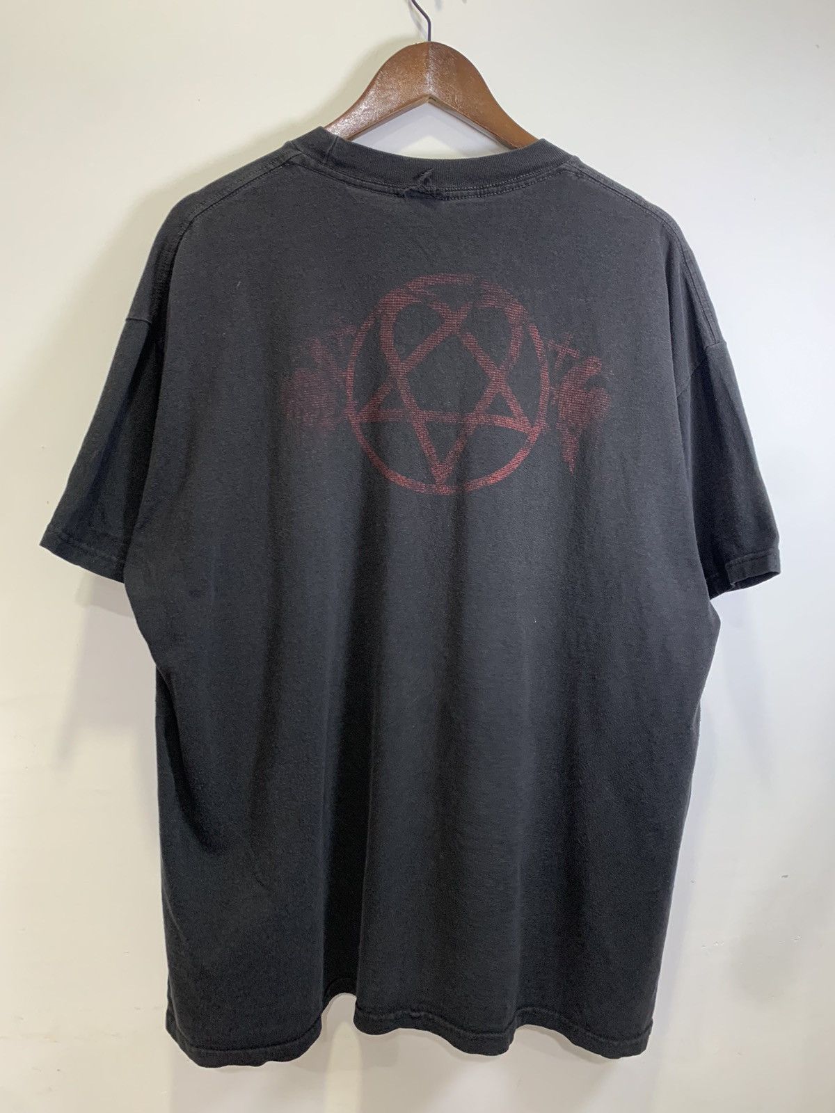 Band Tees × Vintage Vintage HIM Tshirt Size US XL / EU 56 / 4 - 2 Thumbnail