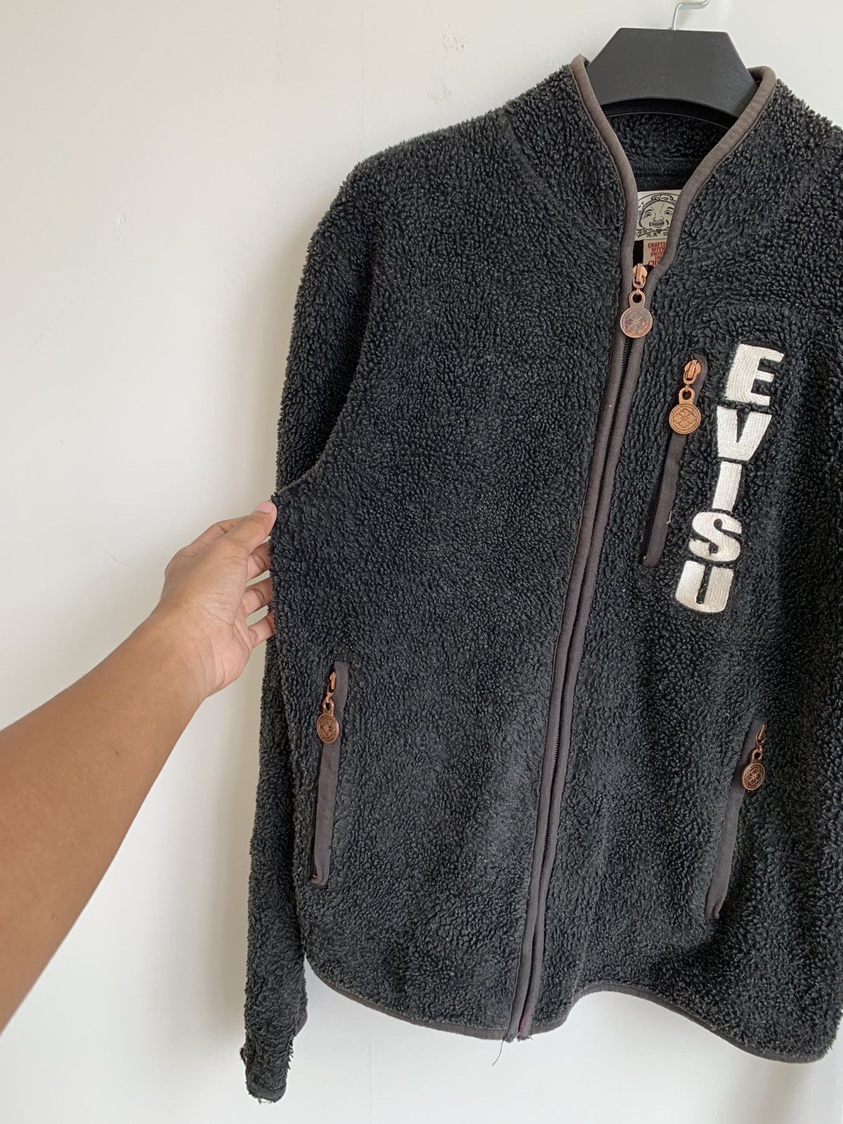 Evisu Evisu Big Logo Distressed Fleece Sweater Size M / US 6-8 / IT 42-44 - 6 Thumbnail