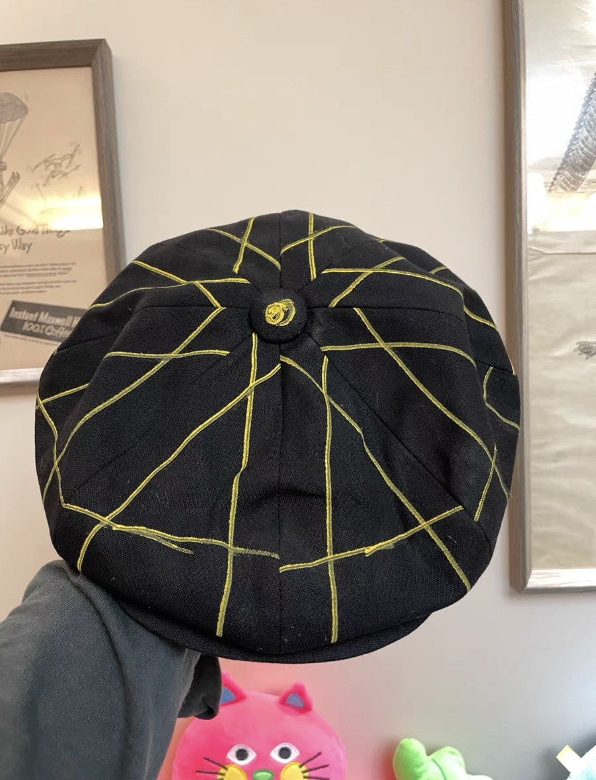 Christopher Nemeth Christopher Nemeth Beret, hand-painted design. Size ONE SIZE - 1 Thumbnail