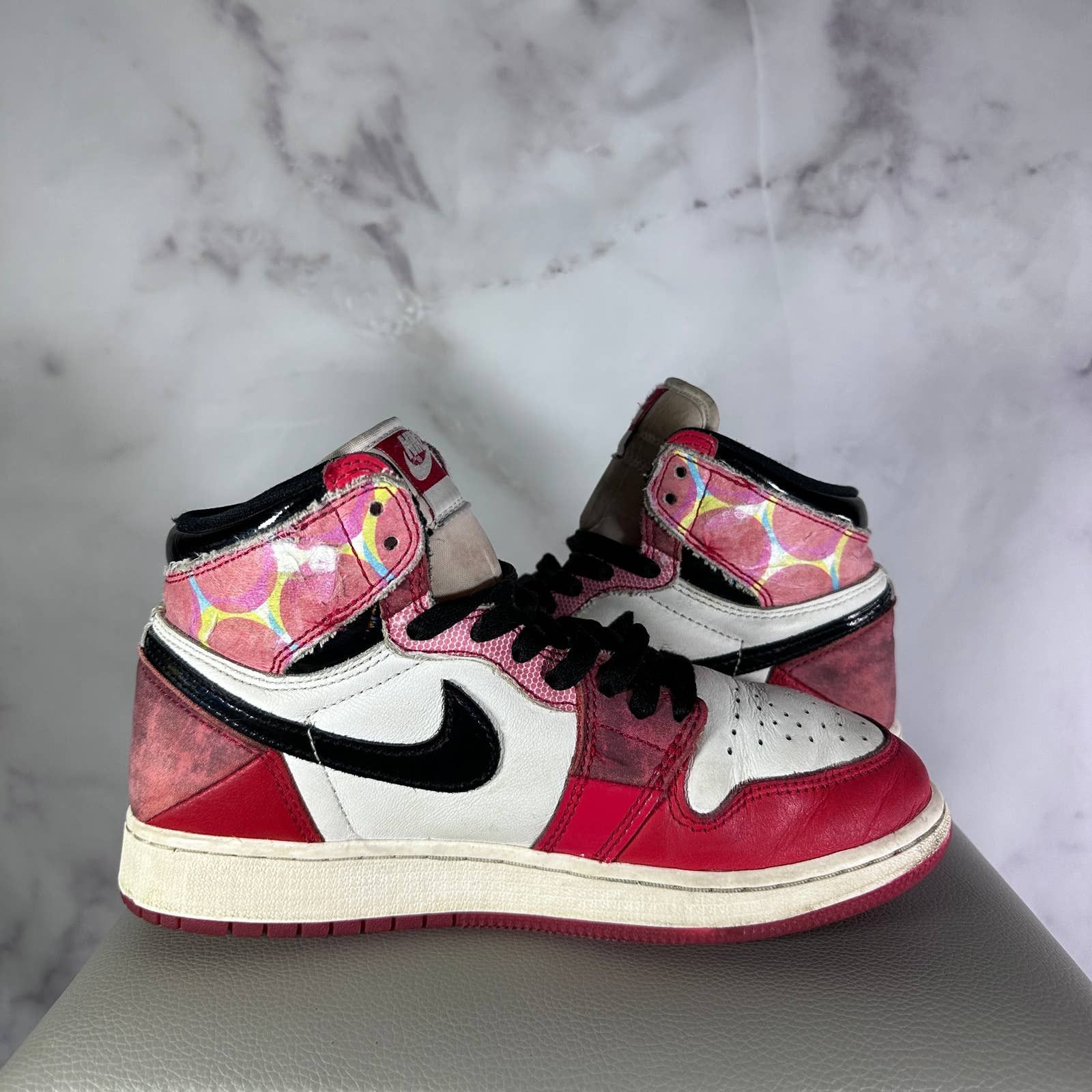 Jordan Brand Air Jordan 1 Retro High OG ‘Across The Spider-Verse’ Size US 6 / IT 36 - 11 Thumbnail