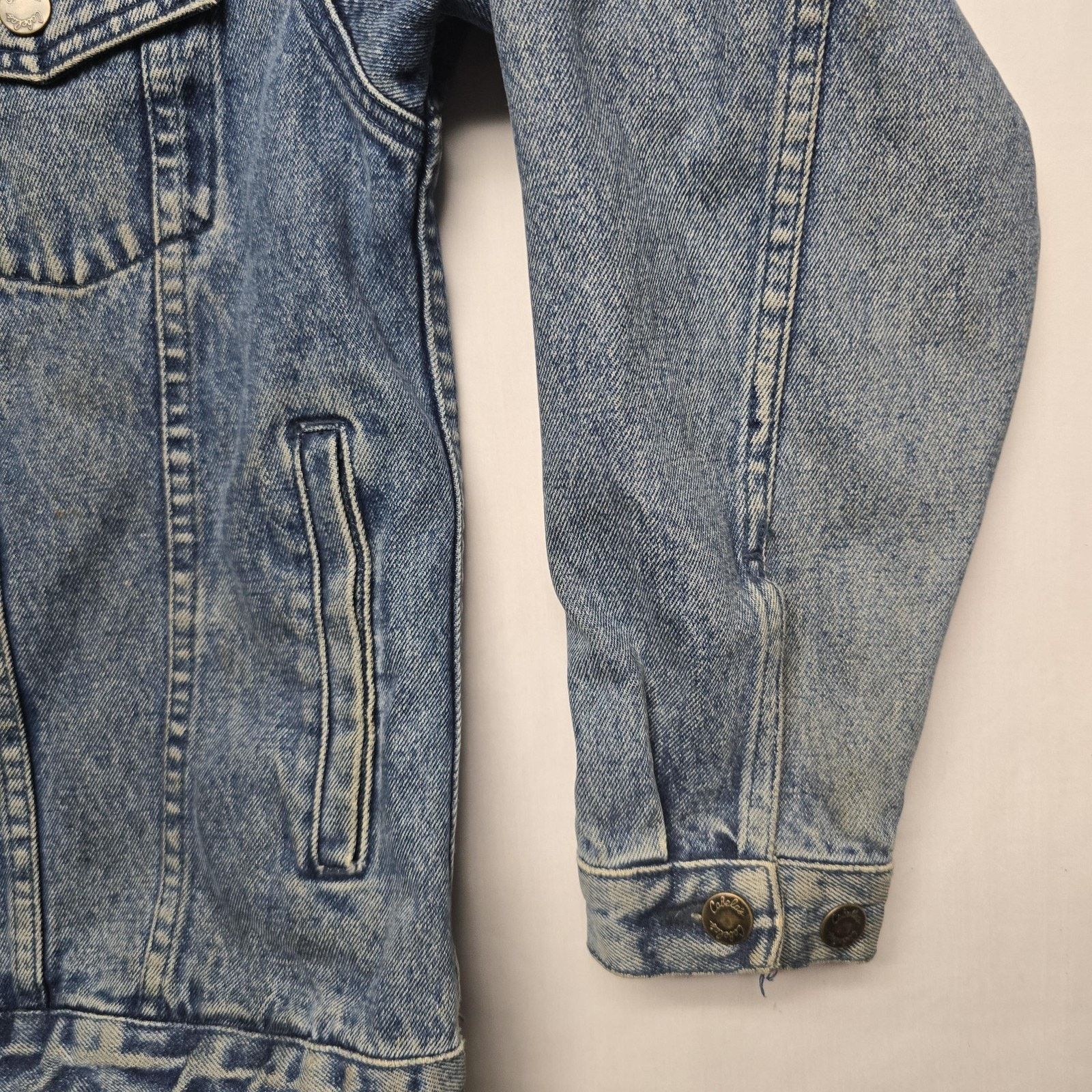 Vintage Vintage Cabela's Denim Jacket M Blue Trucker Button Front Size M / US 6-8 / IT 42-44 - 4 Thumbnail