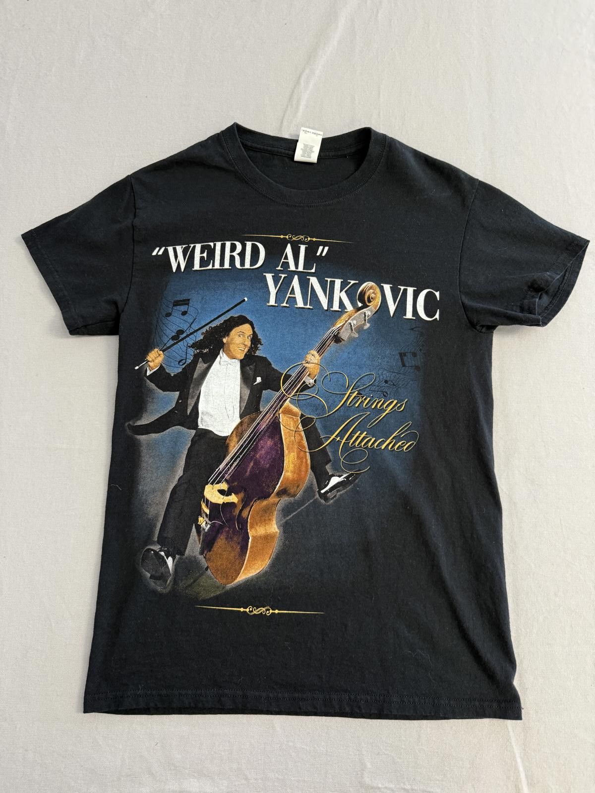 Gildan Weird Al Yankovic T-shirt Strings Attached Tour Tee - S Size US S / EU 44-46 / 1 - 1 Thumbnail