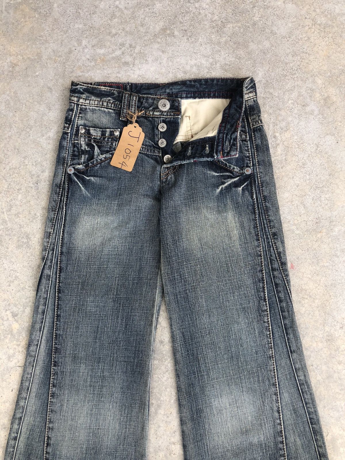 Marithe + Francois Girbaud Marithe Francois Girbaud Flared Jeans Distressed Denim Size US 28 / EU 44 - 3 Thumbnail