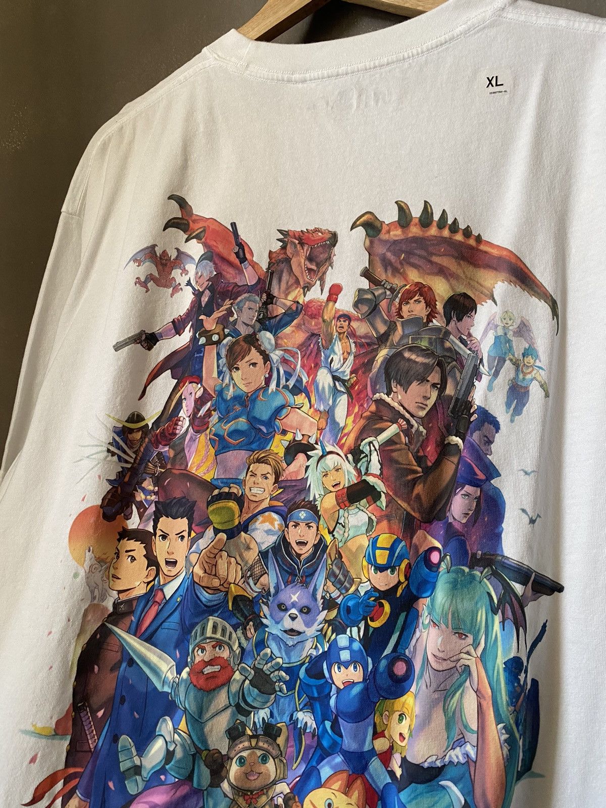 Japanese Brand × Uniqlo Capcom 40 Year Anniversary Full Character Size US XL / EU 56 / 4 - 1 Thumbnail