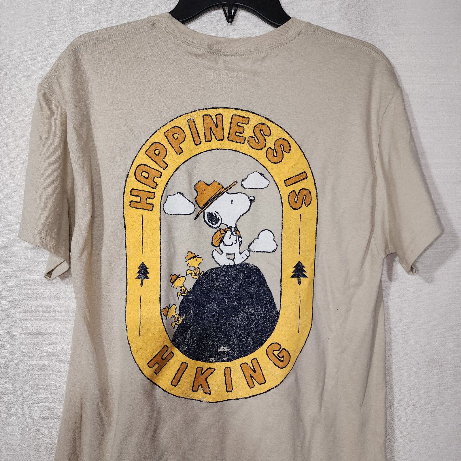 Peanuts Snoopy and woodstock ''Happiness is Hiking'' men's medium Size US M / EU 48-50 / 2 - 2 Thumbnail