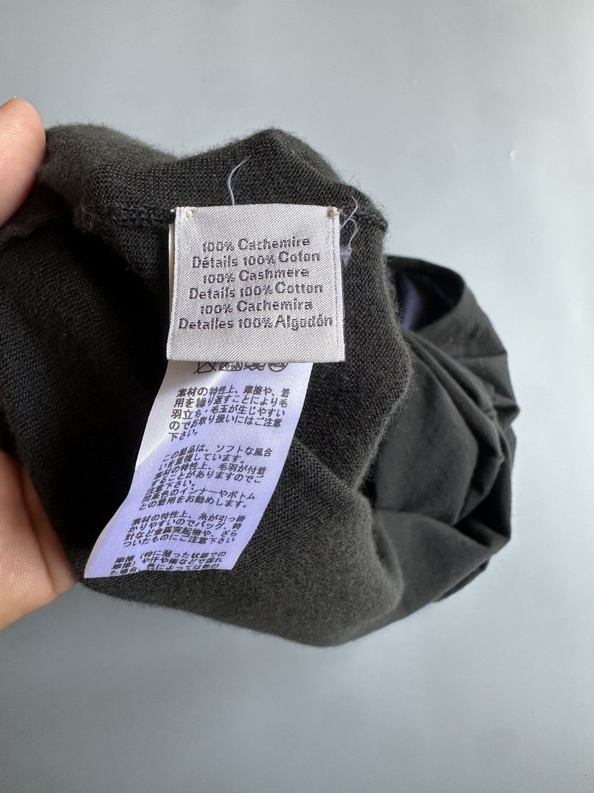 Hermes Hermes v neck sweater Size US L / EU 52-54 / 3 - 9 Thumbnail