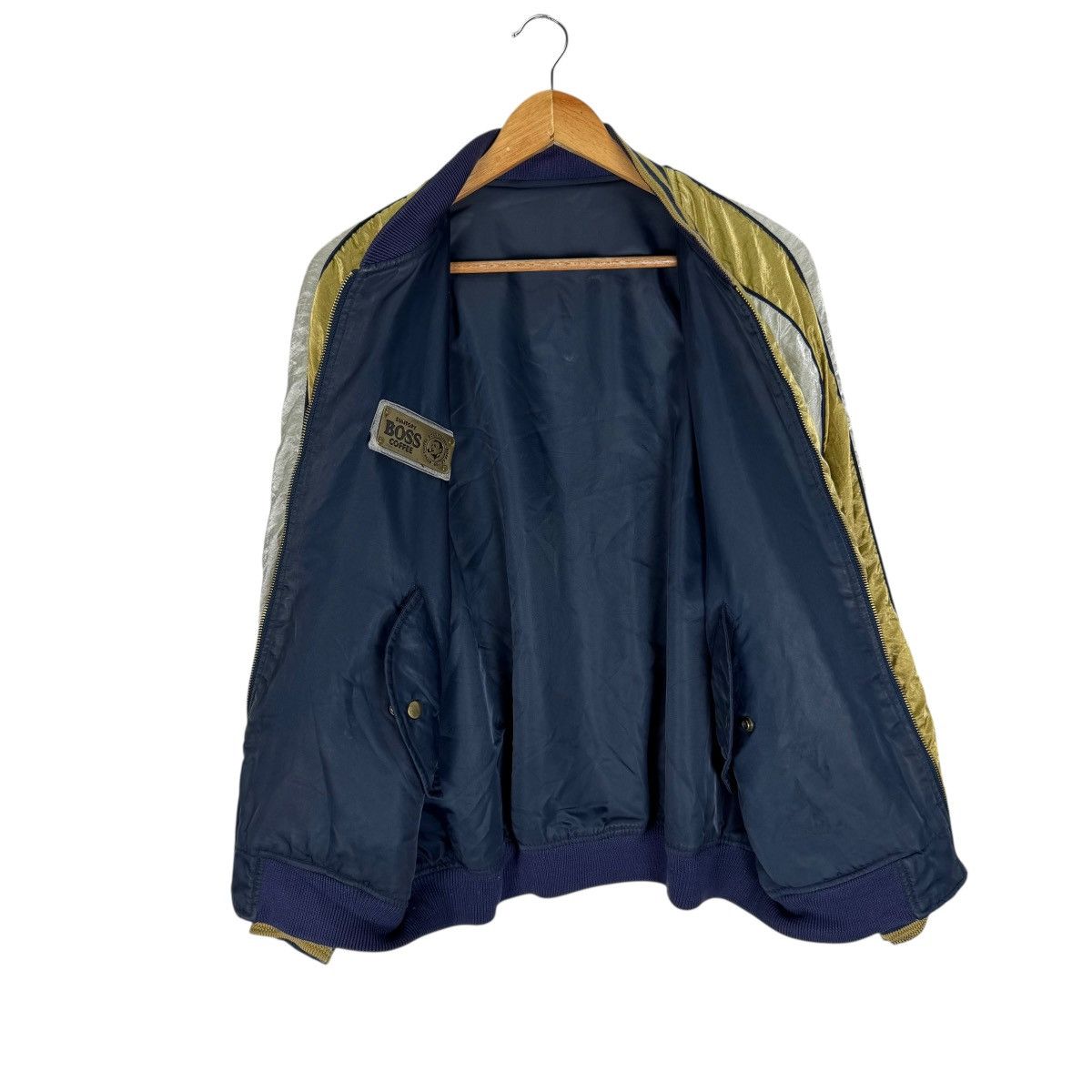 Japanese Brand 🌟SUNTORY BOSS COFFEE REVERSIBLE MA-1 BOMBER JACKET Size US L / EU 52-54 / 3 - 7 Thumbnail
